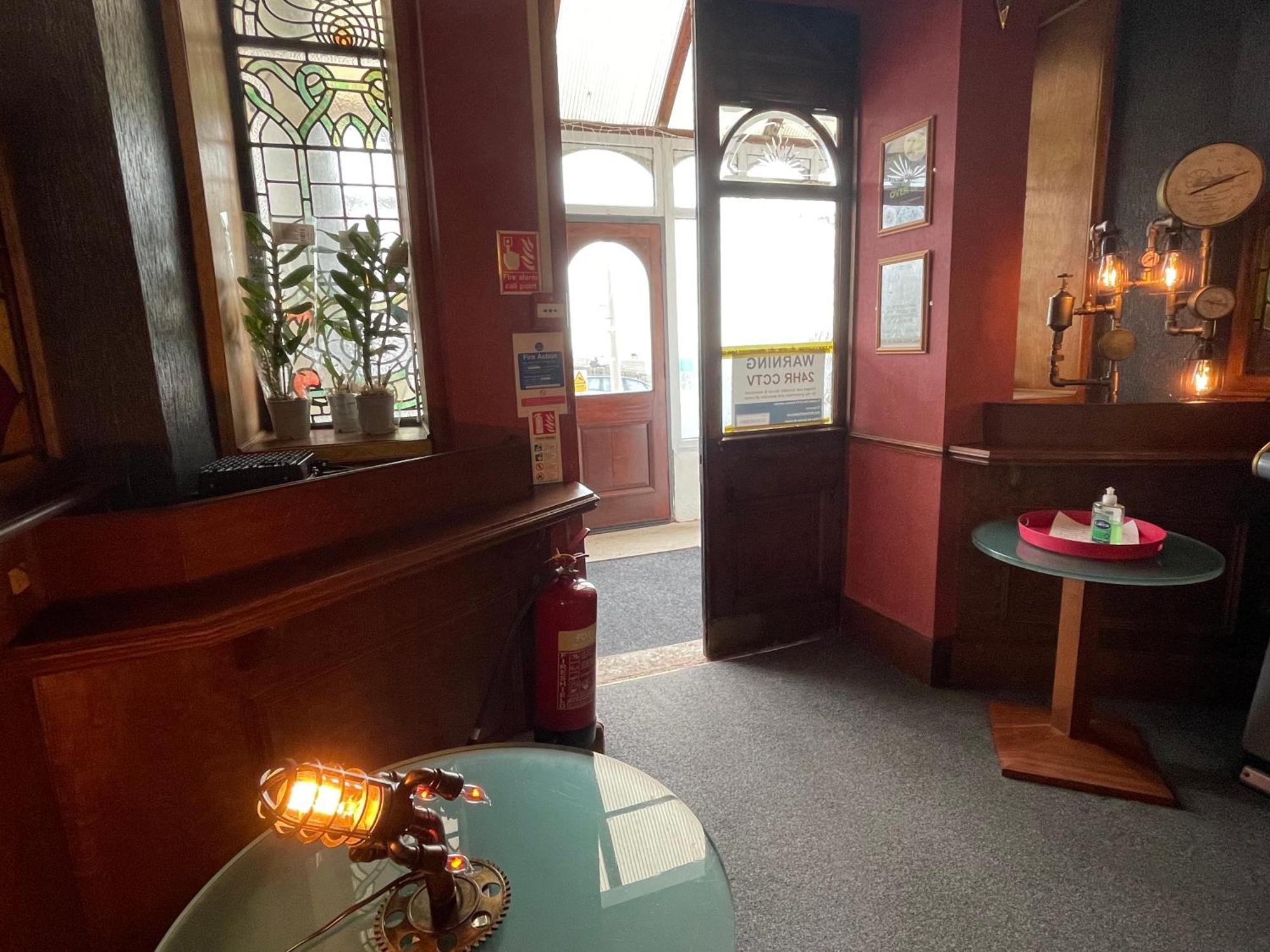 Cherry Blossom Inn Blackpool Extérieur photo