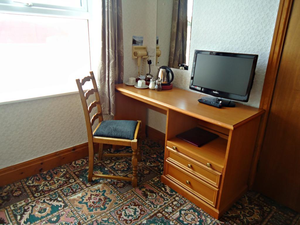 Cherry Blossom Inn Blackpool Extérieur photo